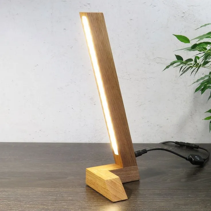 когда один деревянный светильник задаёт характер